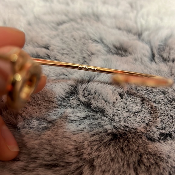 Women’s Coach bracelet - Picture 2 of 2